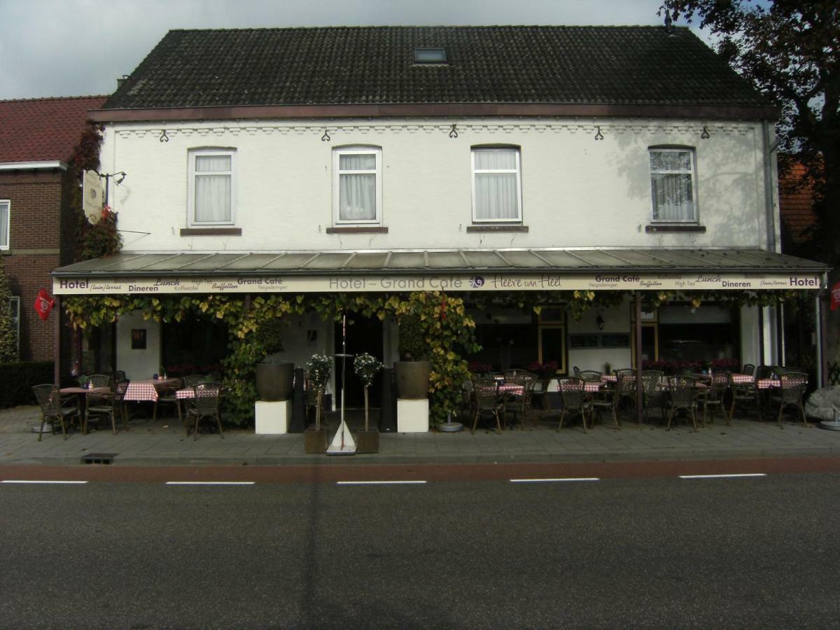 Hotel Grand Cafe Heere Van Heel Exterior foto